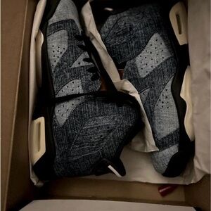 Air Jordan 6 Retro- Washed Denim/ Black Sail